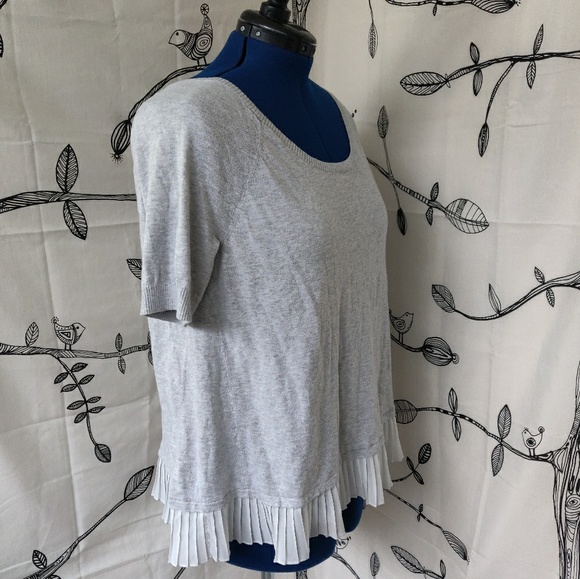 💎 Torrid - Pleated Hem Layered Sweater - Picture 2 of 8